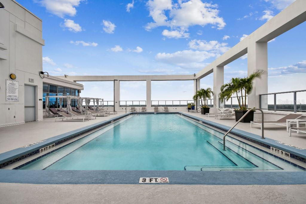 STAR TOWER - Residential