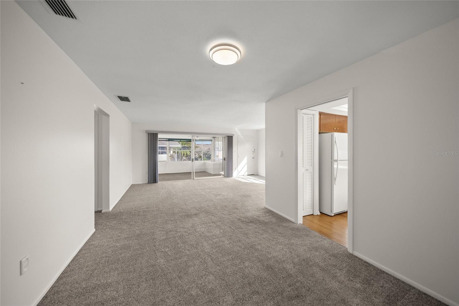 FOREST LAKES COUNTRY CLUB ESTATE - Residential