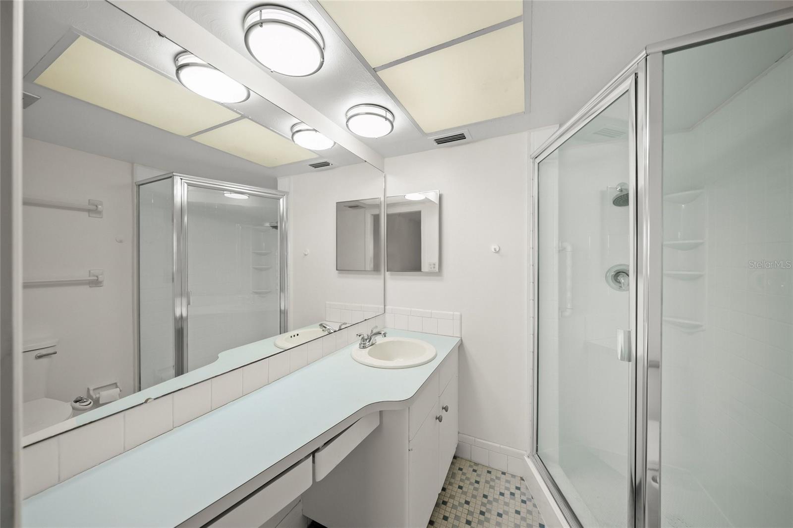 FOREST LAKES COUNTRY CLUB ESTATE - Residential