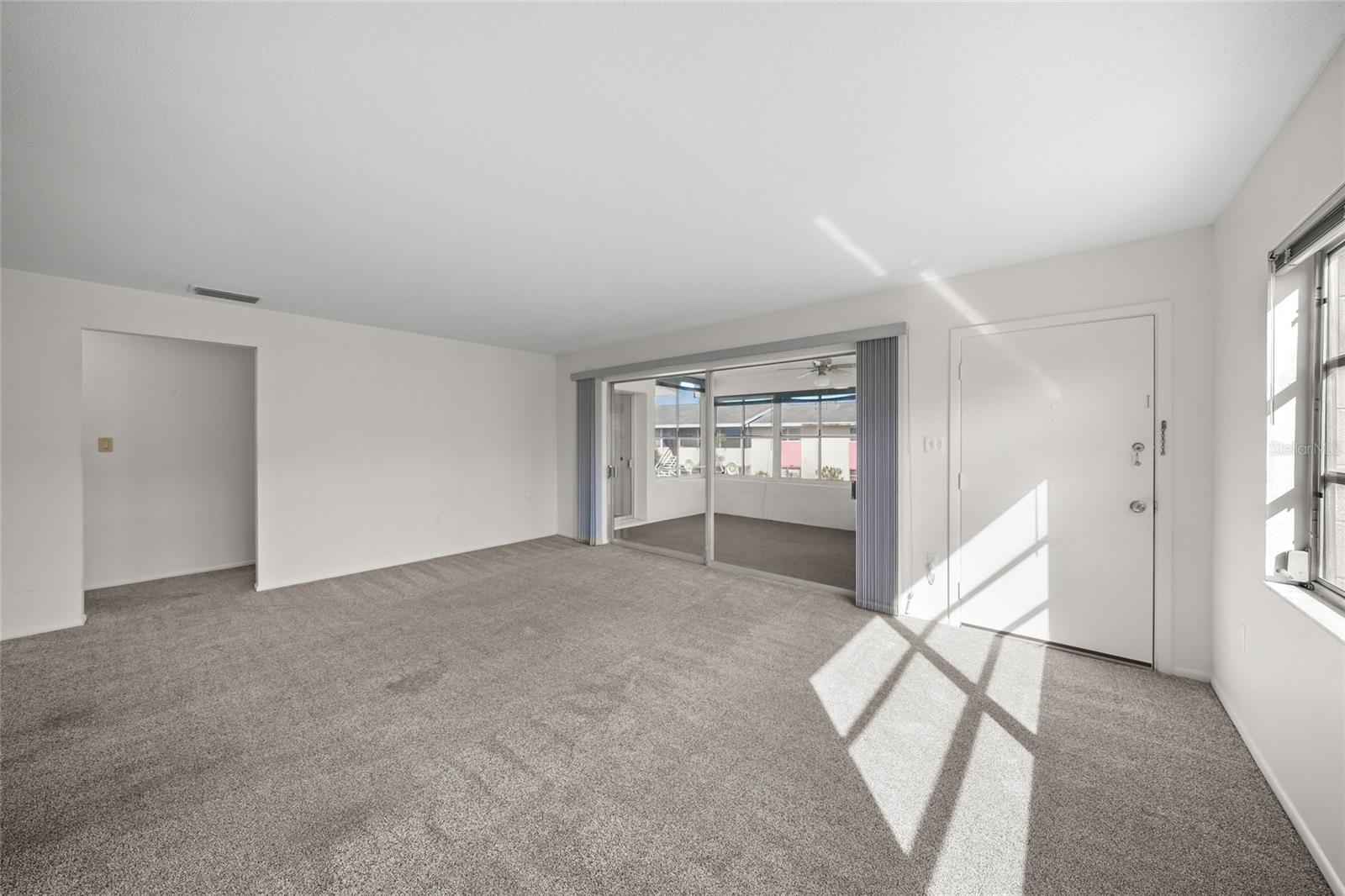 FOREST LAKES COUNTRY CLUB ESTATE - Residential