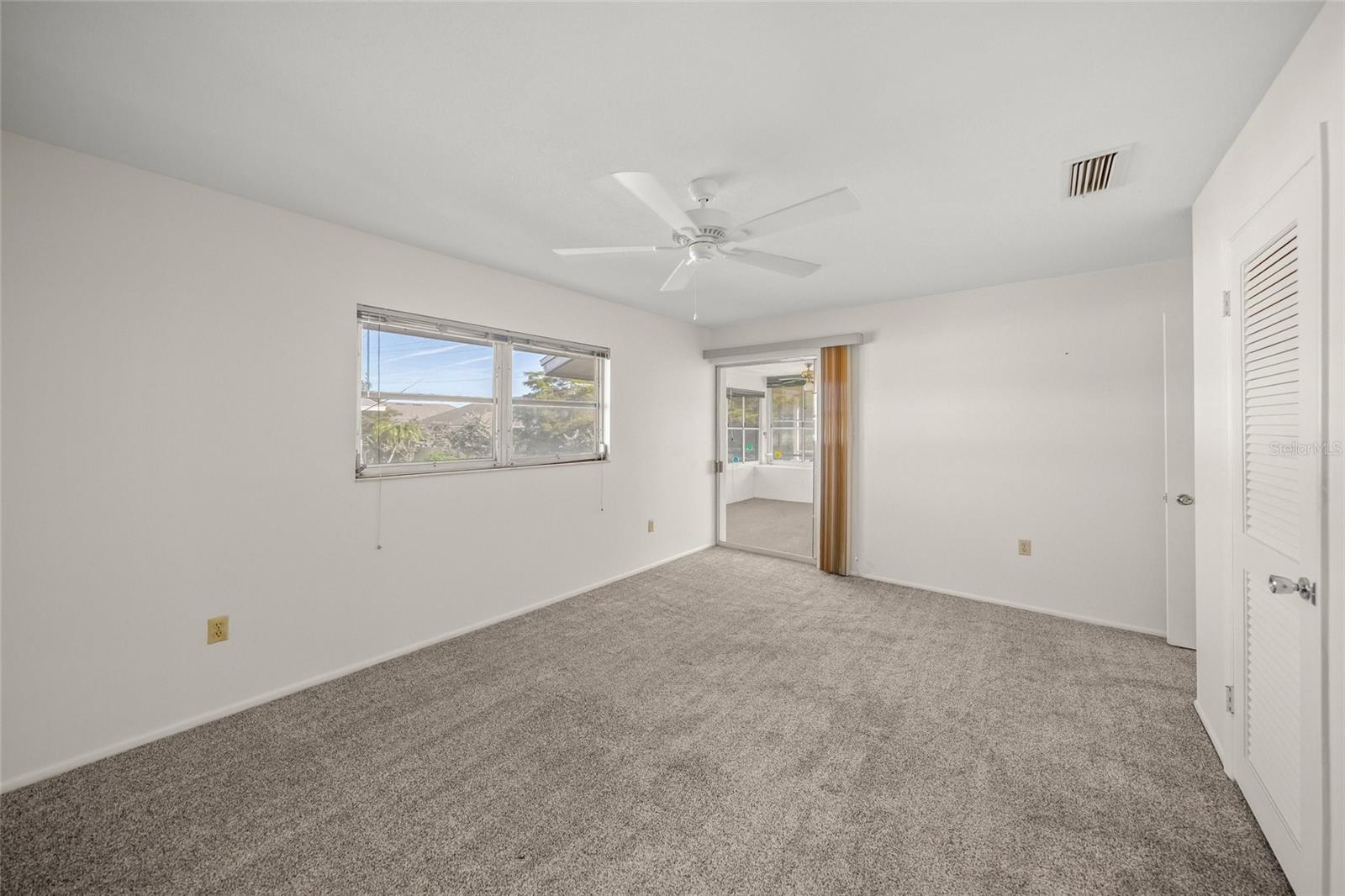 FOREST LAKES COUNTRY CLUB ESTATE - Residential