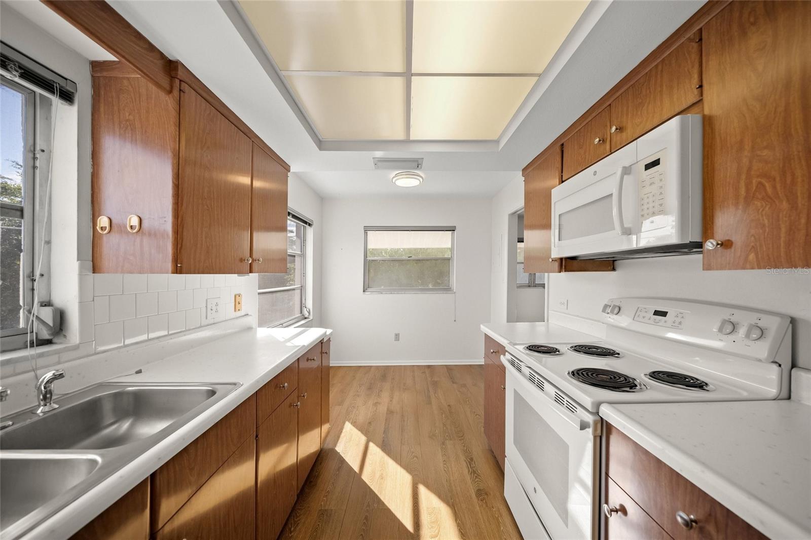 FOREST LAKES COUNTRY CLUB ESTATE - Residential