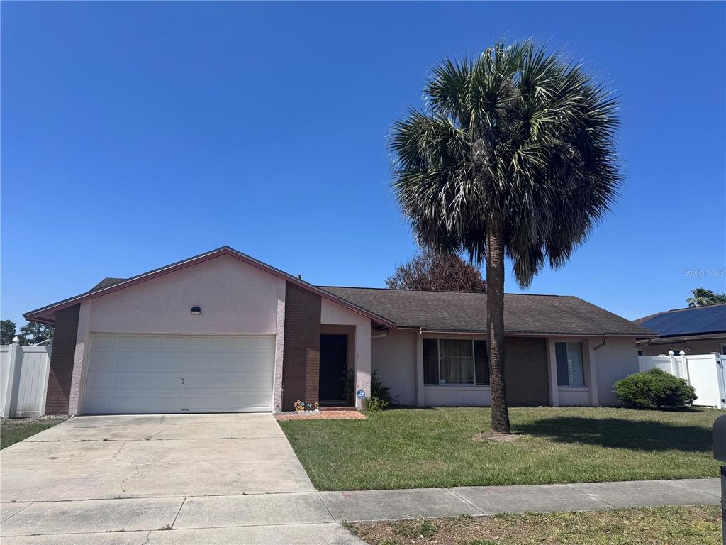 Photo of 2643 Camomile Drive, Orlando, FL 32837 (MLS # O6406054)