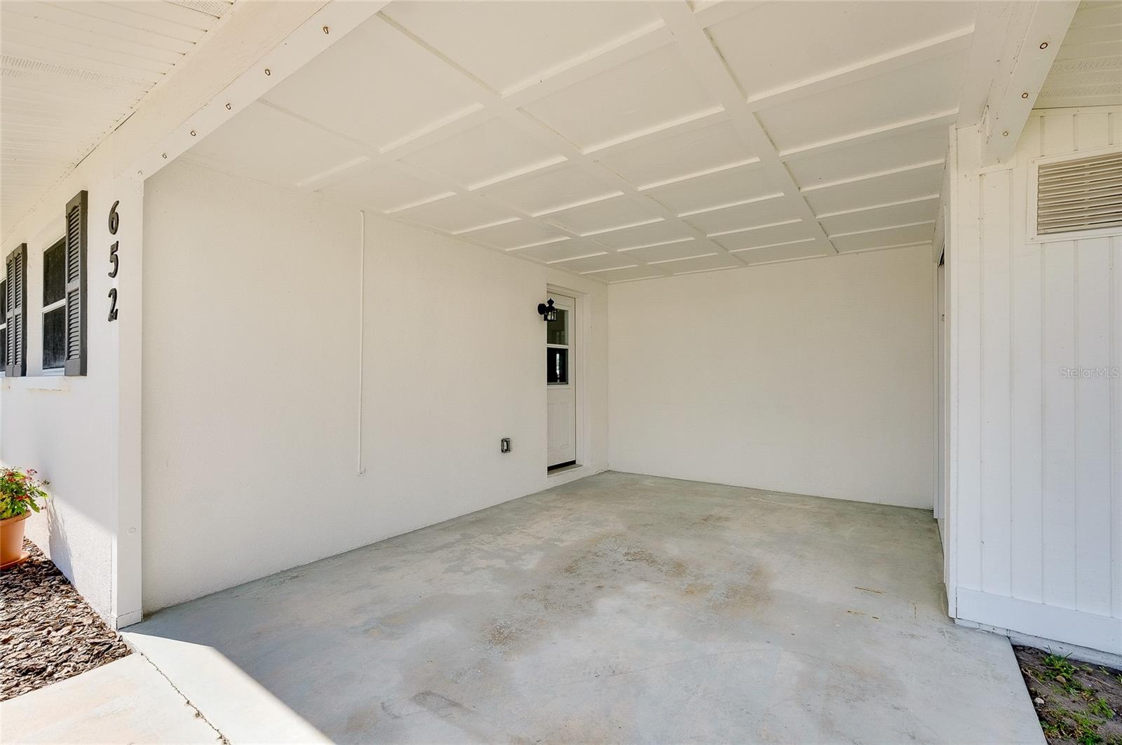 CIRCLE WOODS OF VENICE 2 - Residential