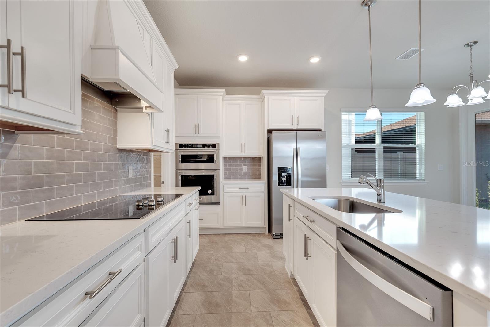 ISLES/LK NONA PH 3A - Residential Lease