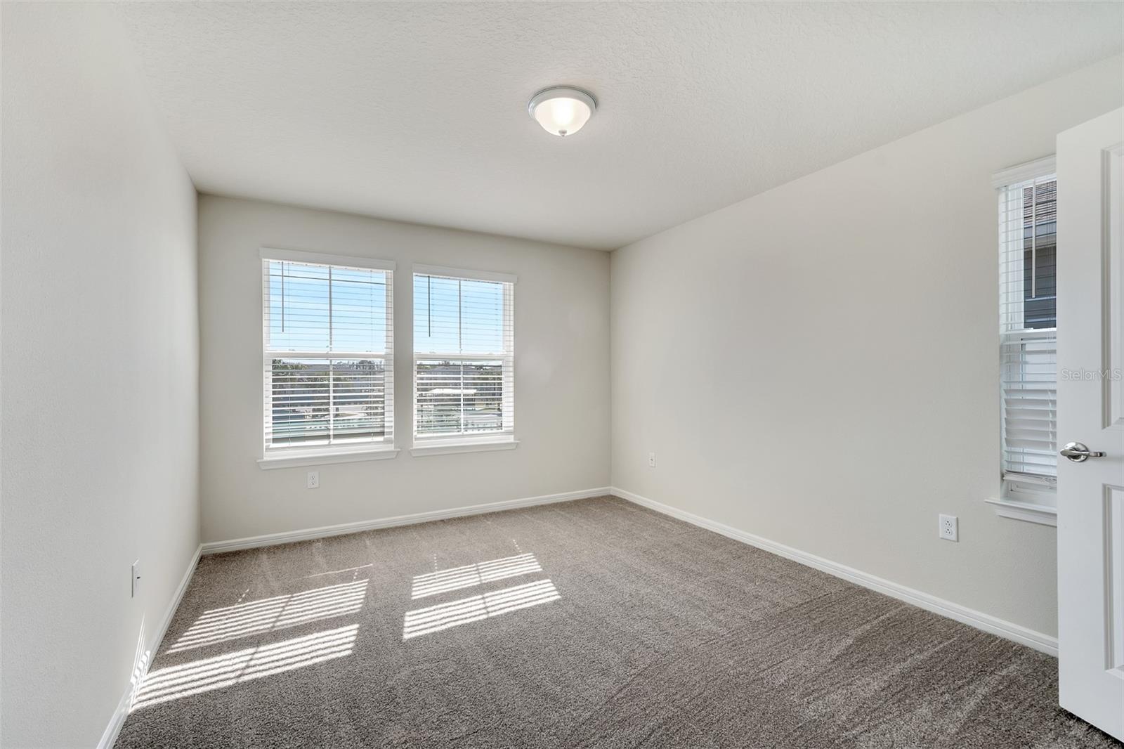 ISLES/LK NONA PH 3A - Residential Lease