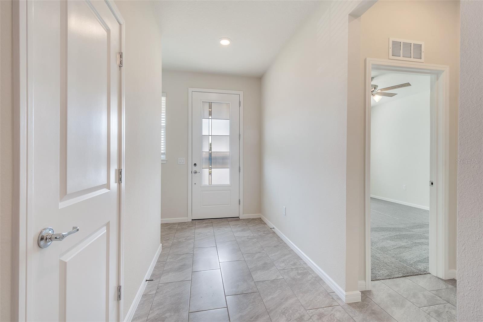 ISLES/LK NONA PH 3A - Residential Lease