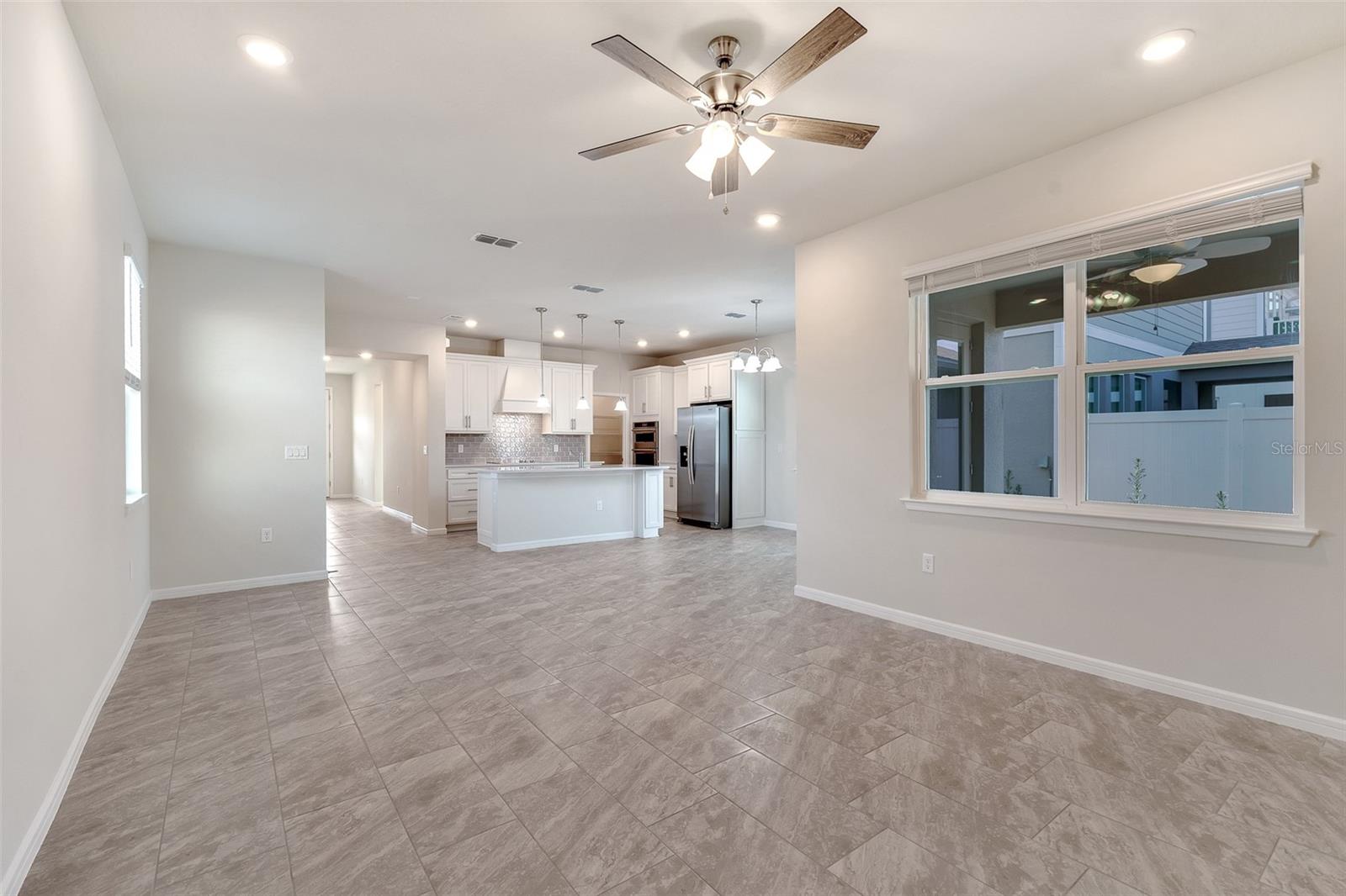 ISLES/LK NONA PH 3A - Residential Lease