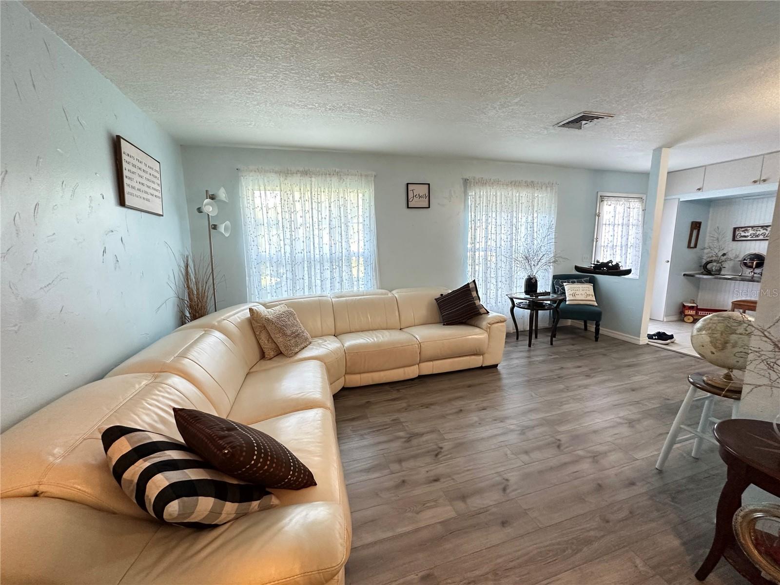 DESOTO ACRES - Residential