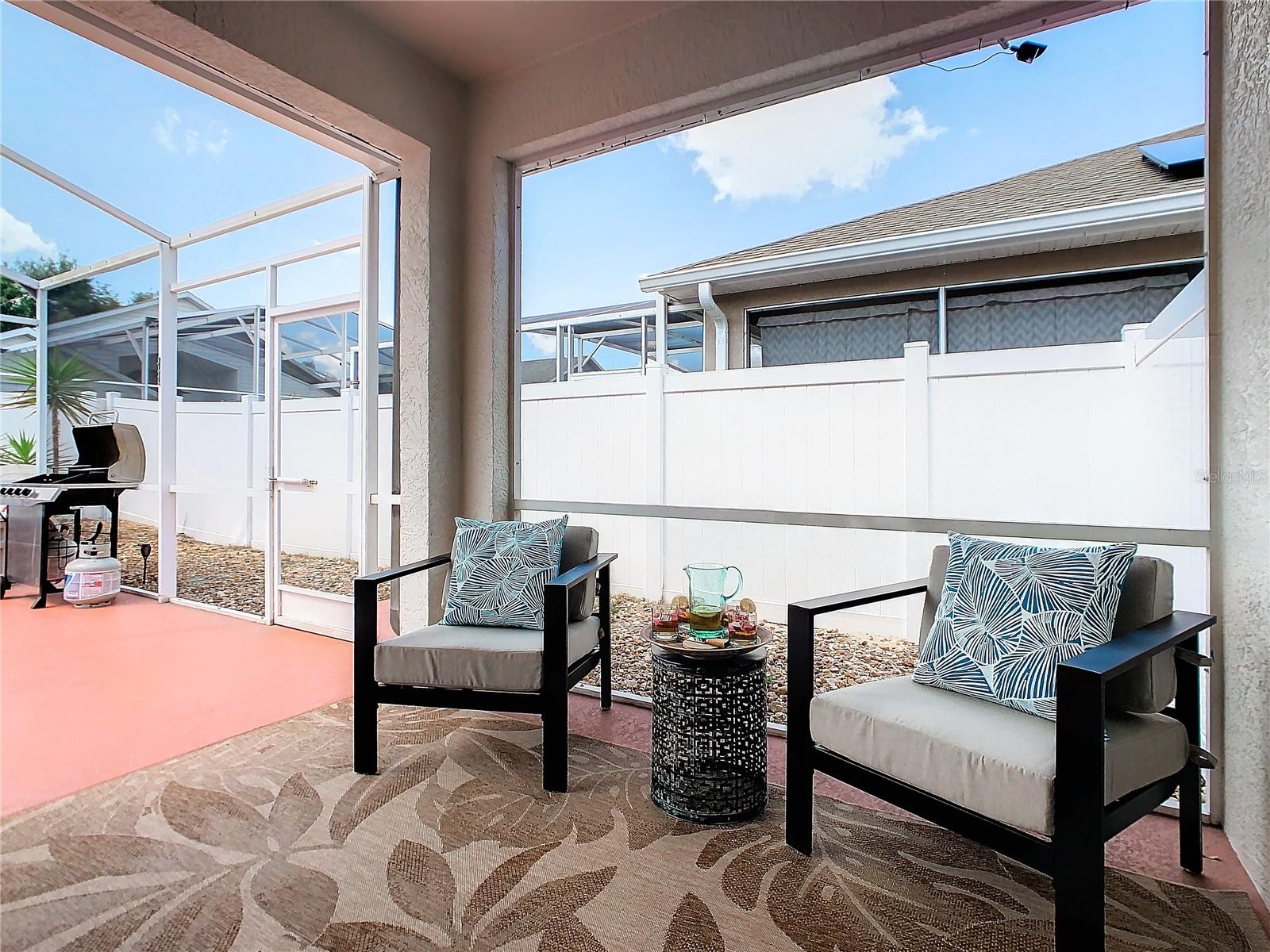 FAIRWAYS LAKE ESTATES PH 02 - Residential