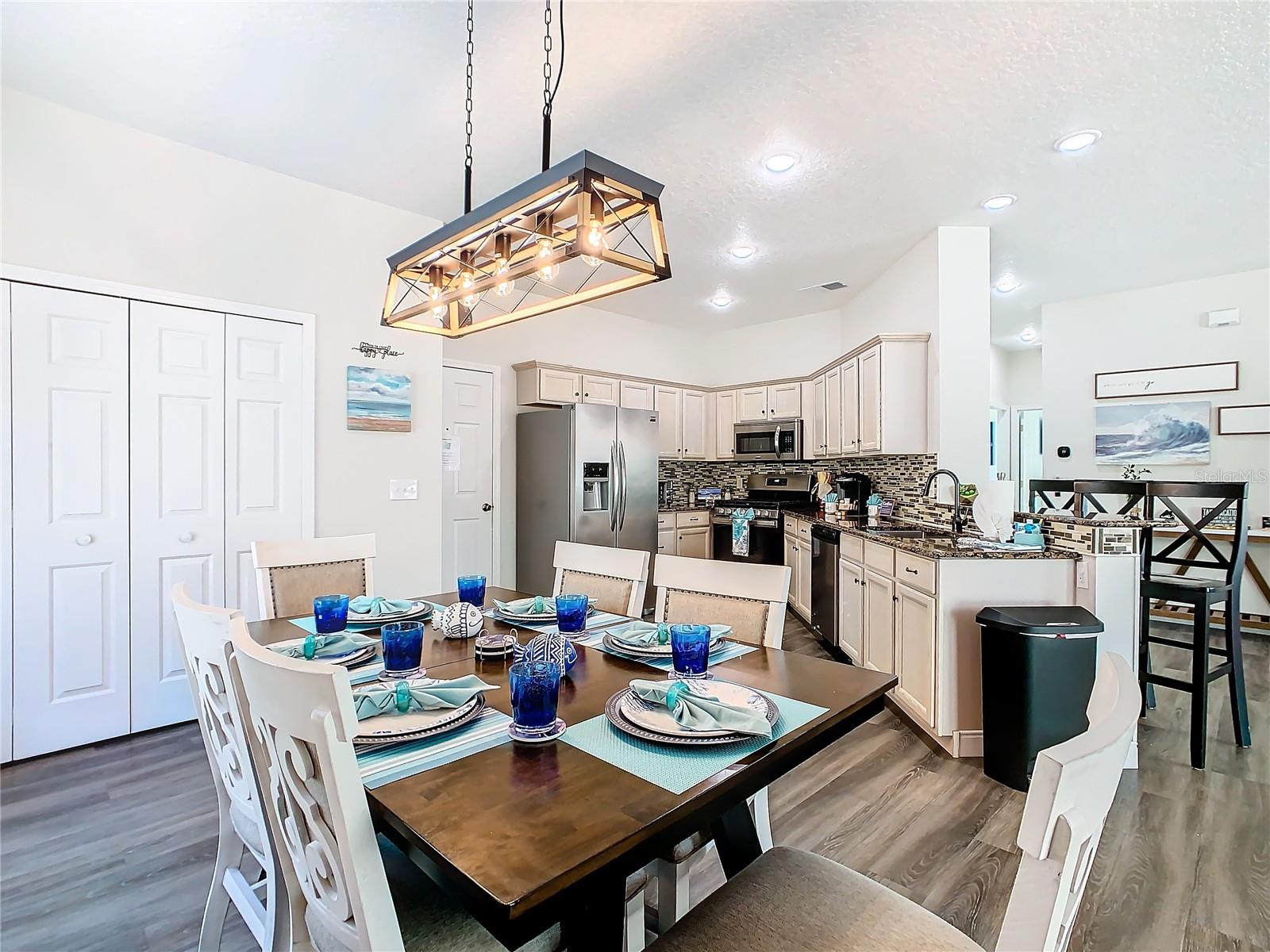 FAIRWAYS LAKE ESTATES PH 02 - Residential