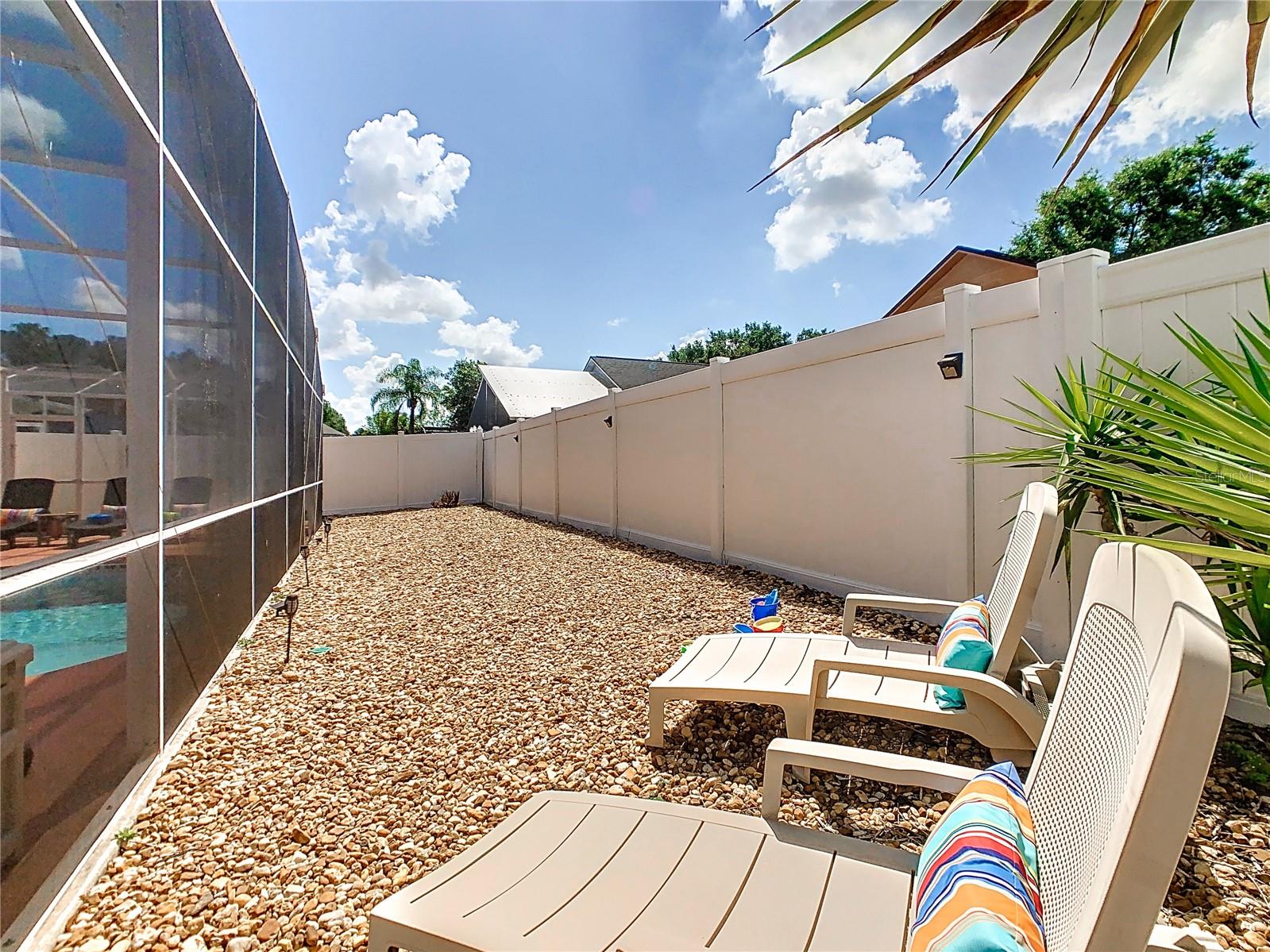 FAIRWAYS LAKE ESTATES PH 02 - Residential