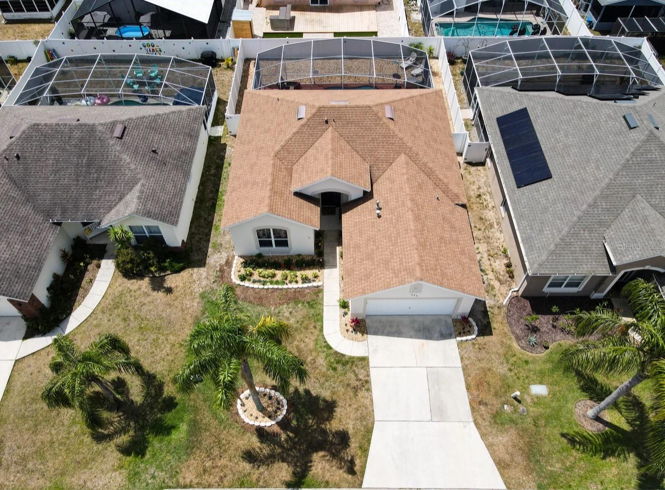 FAIRWAYS LAKE ESTATES PH 02 - Residential