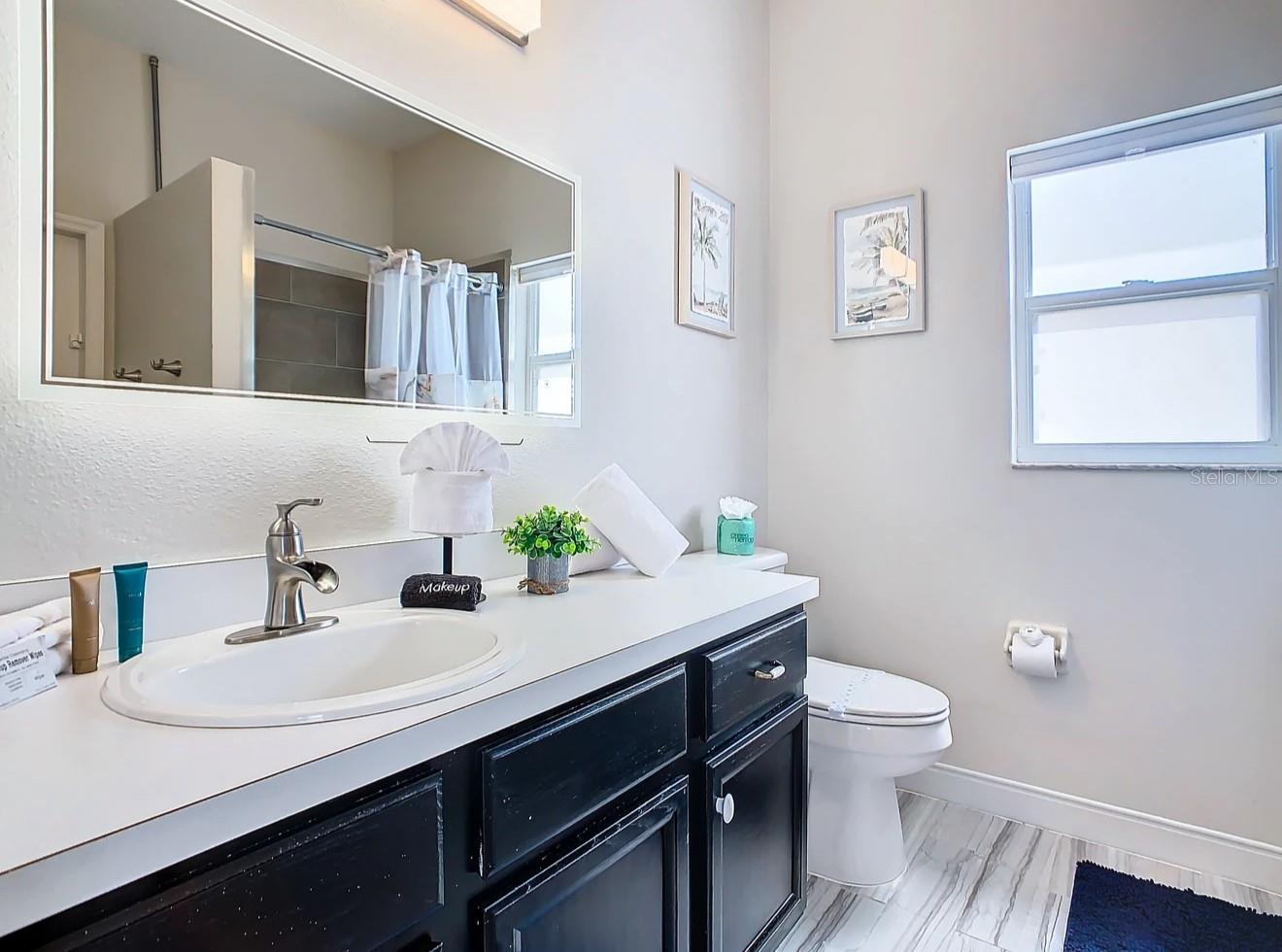 FAIRWAYS LAKE ESTATES PH 02 - Residential