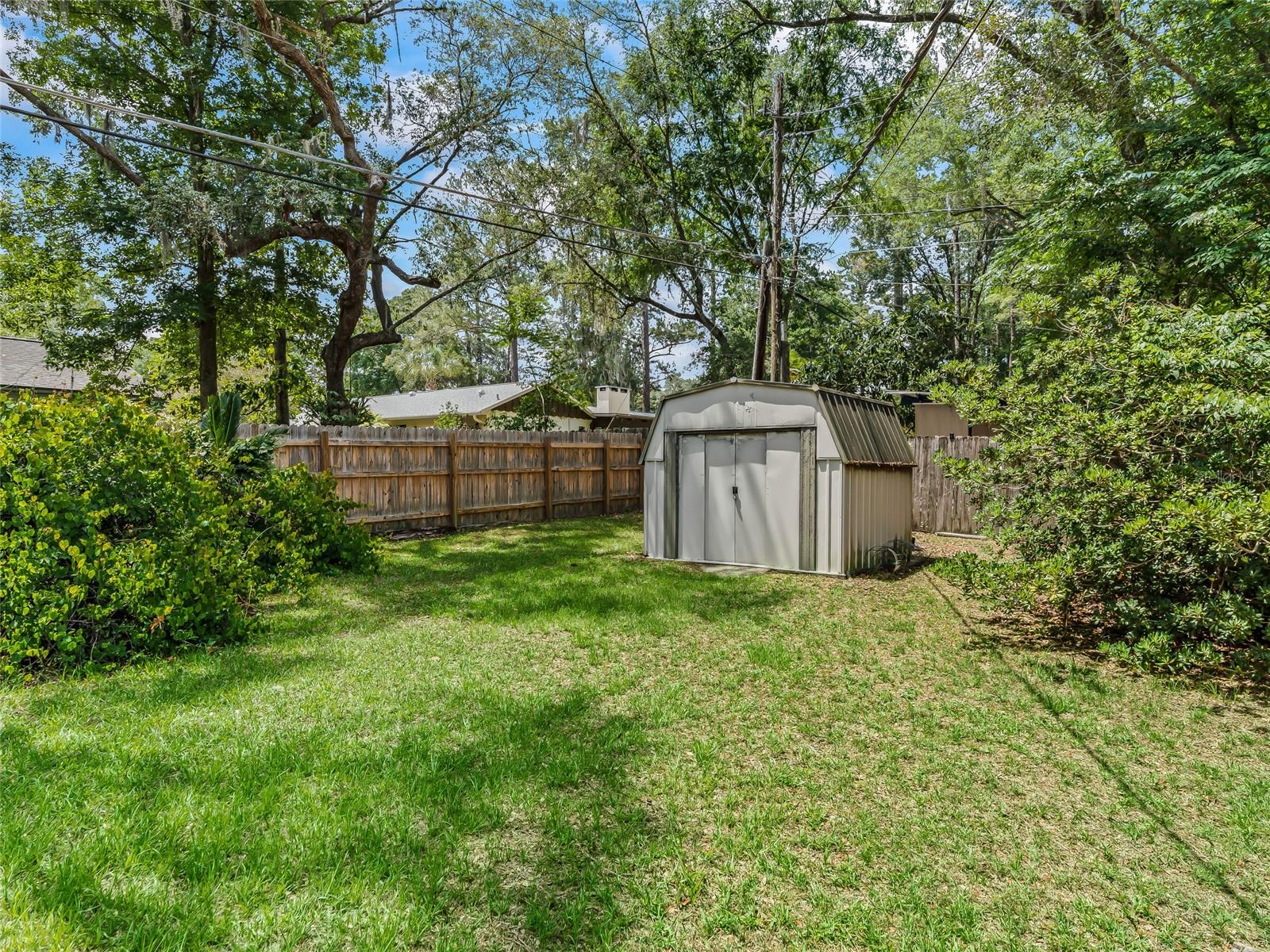 EDGEWOOD HILLS - Residential