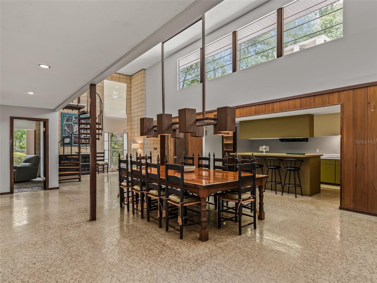 EDGEWOOD HILLS - Residential