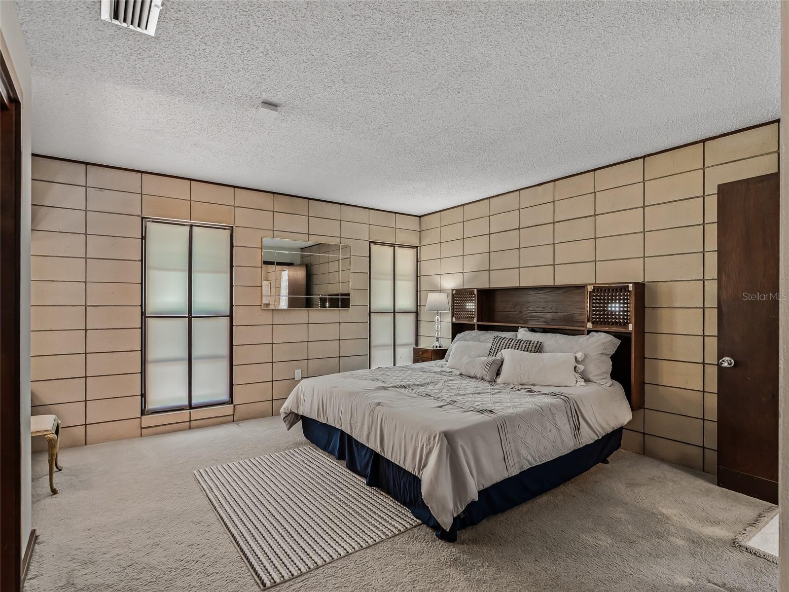 EDGEWOOD HILLS - Residential