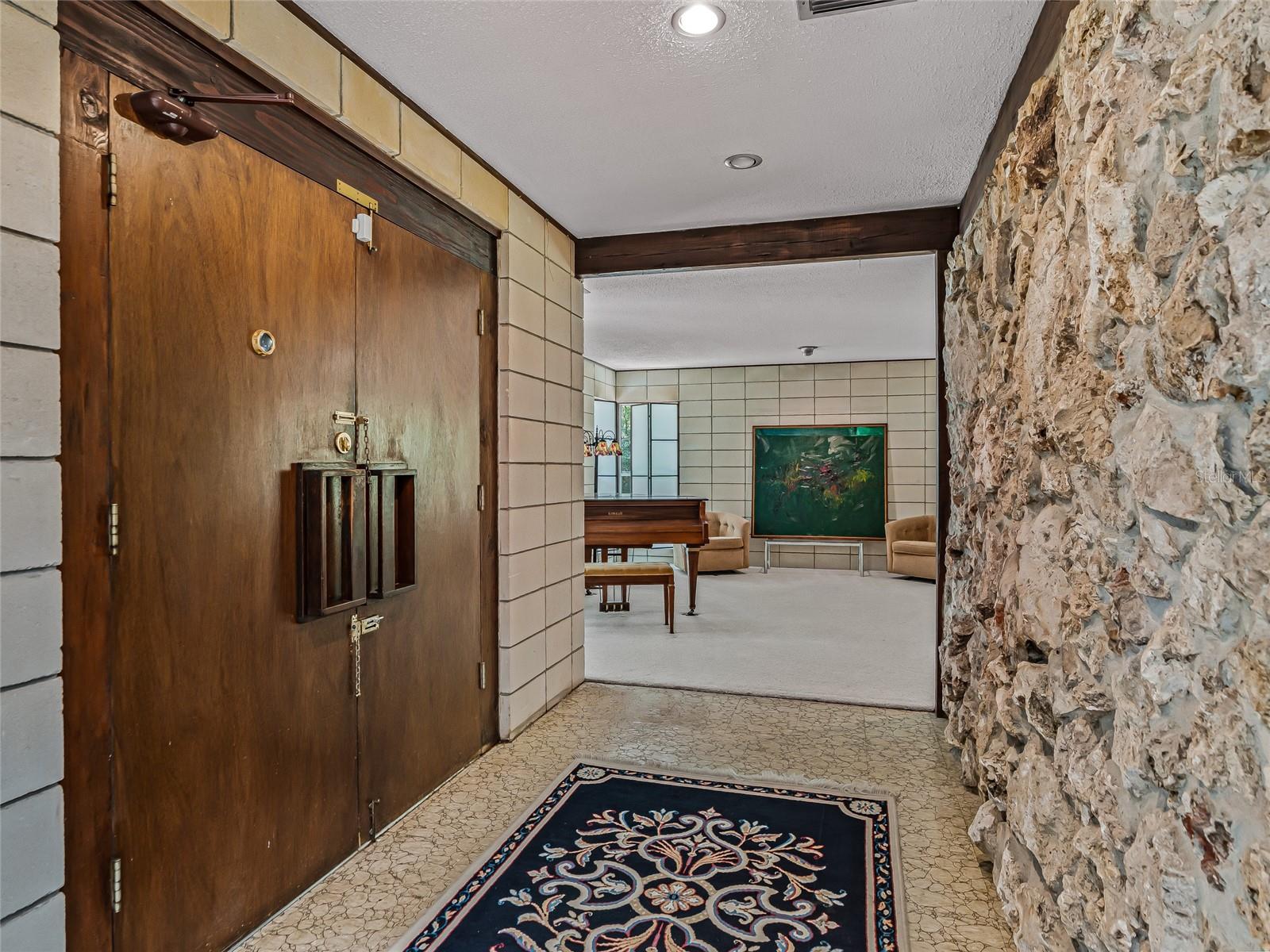 EDGEWOOD HILLS - Residential