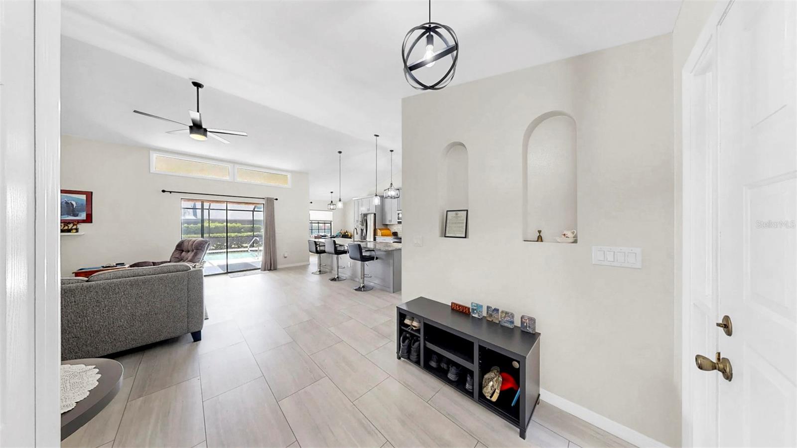 MANATEE OAKS II B - Residential