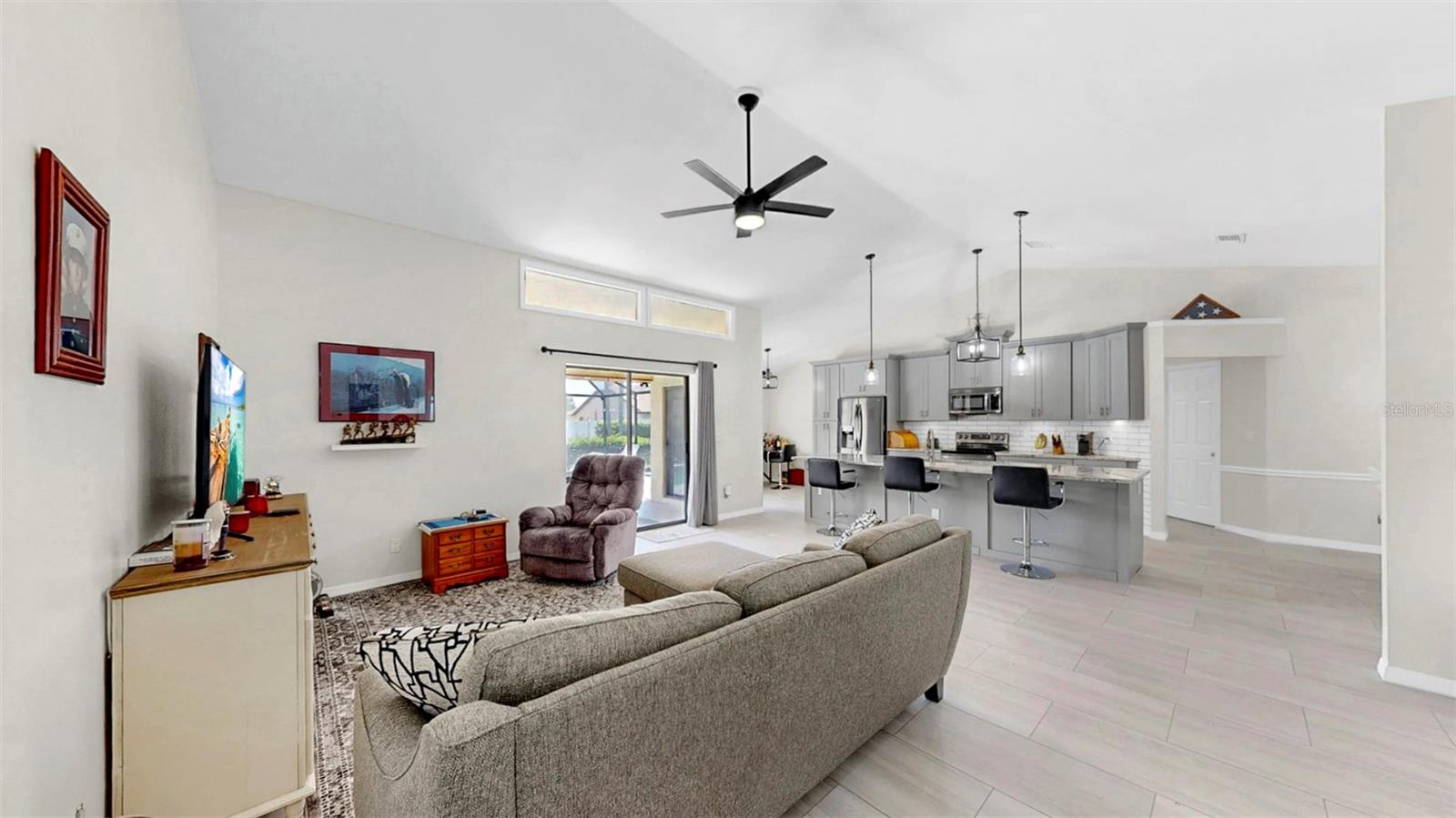 MANATEE OAKS II B - Residential