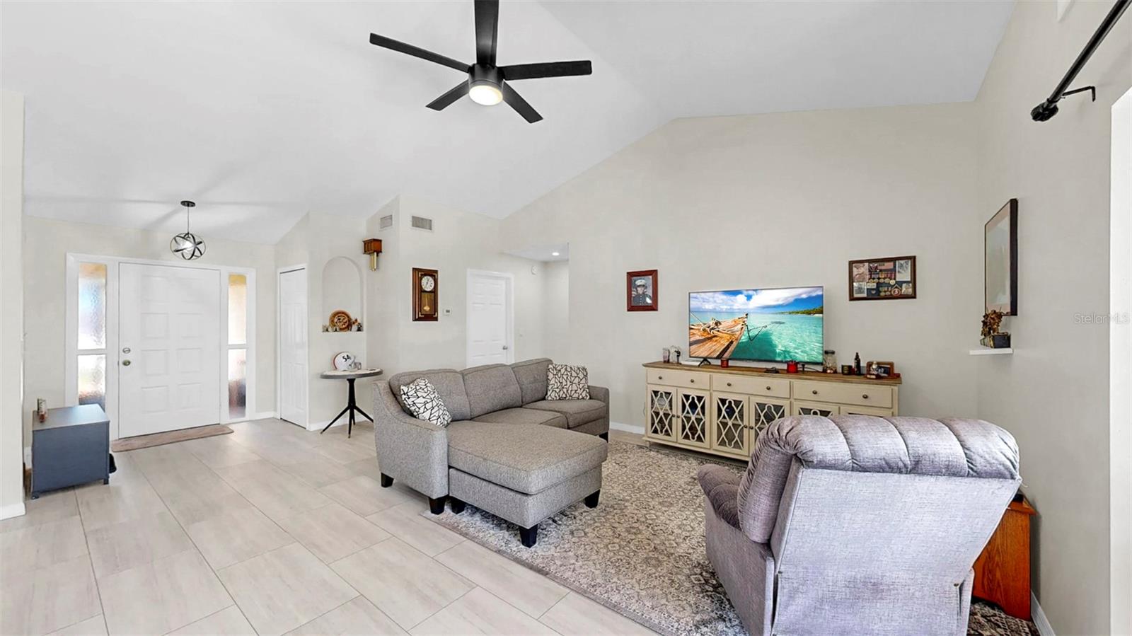 MANATEE OAKS II B - Residential