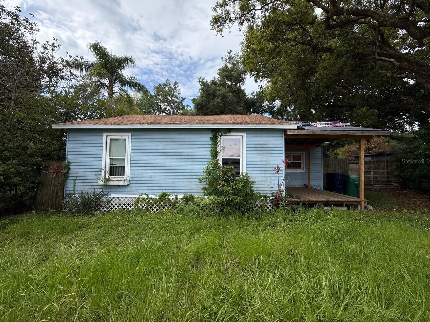 1311 E SLIGH AVENUE