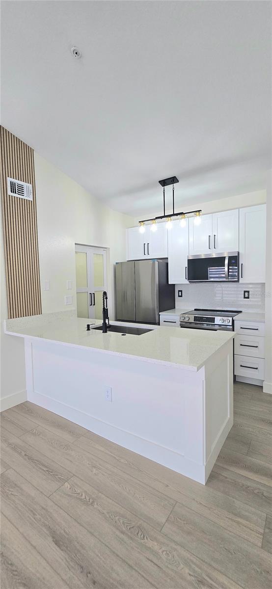 BEACHWAY CONDOS - Residential