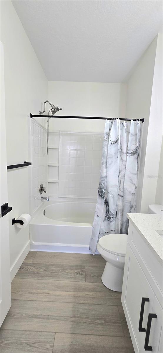 BEACHWAY CONDOS - Residential