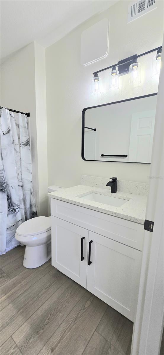 BEACHWAY CONDOS - Residential