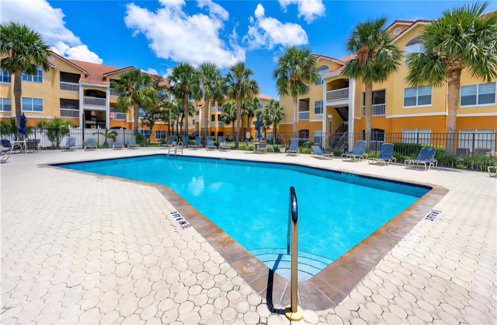 BEACHWAY CONDOS - Residential