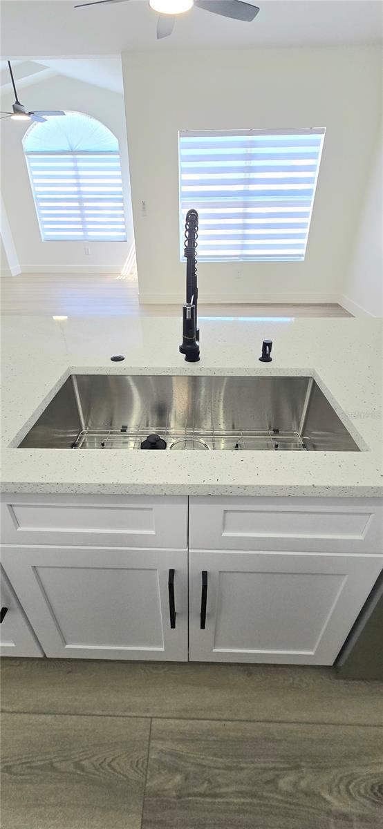 BEACHWAY CONDOS - Residential