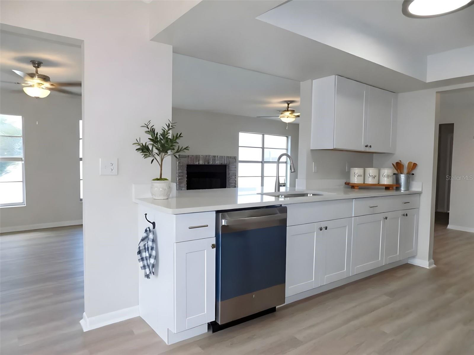 MAINLANDS OF TAMARAC BY THE GULF UNIT 6 CONDO - Residential