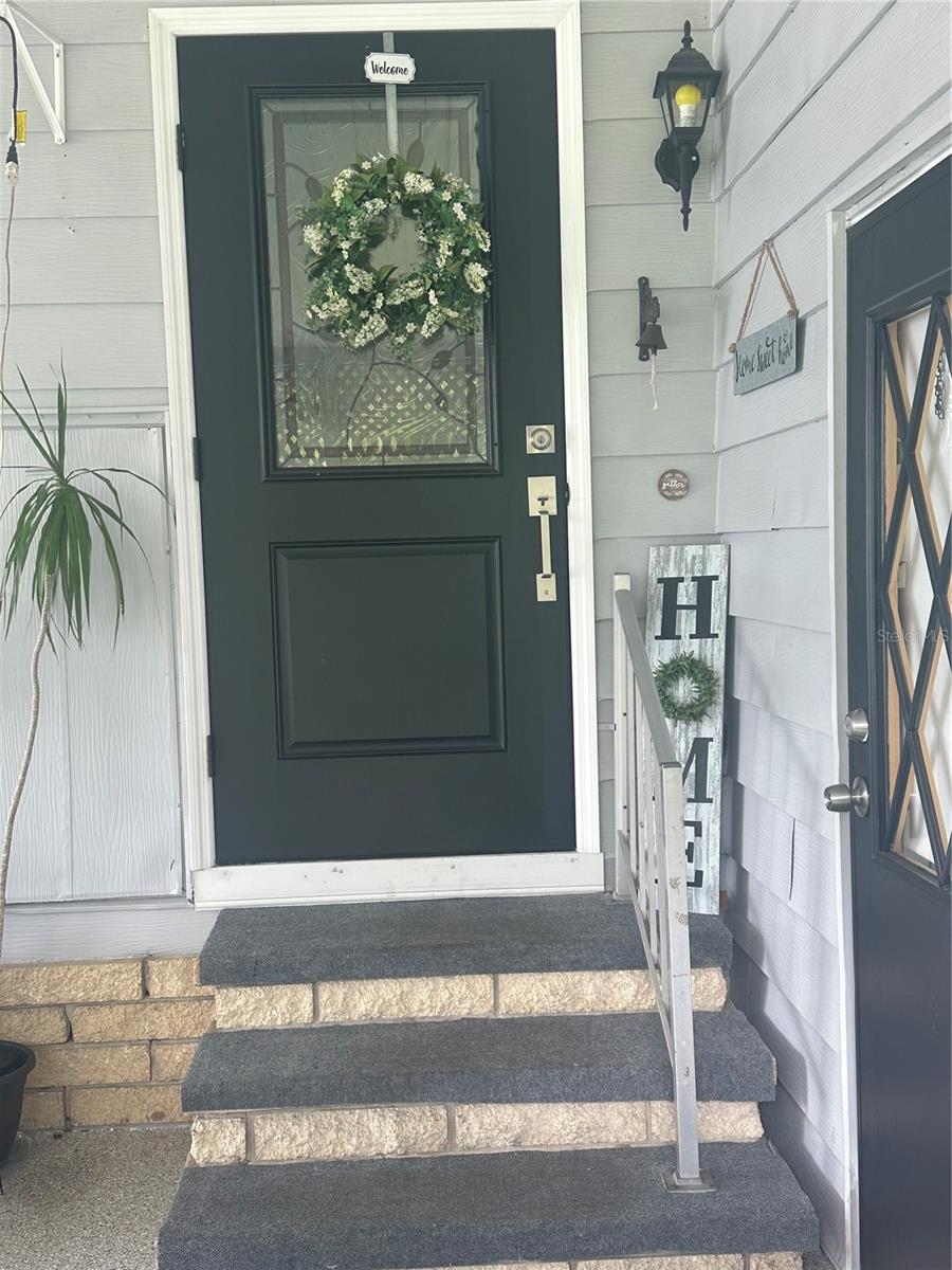 BANBURY VILLAGE CONDO - Residential