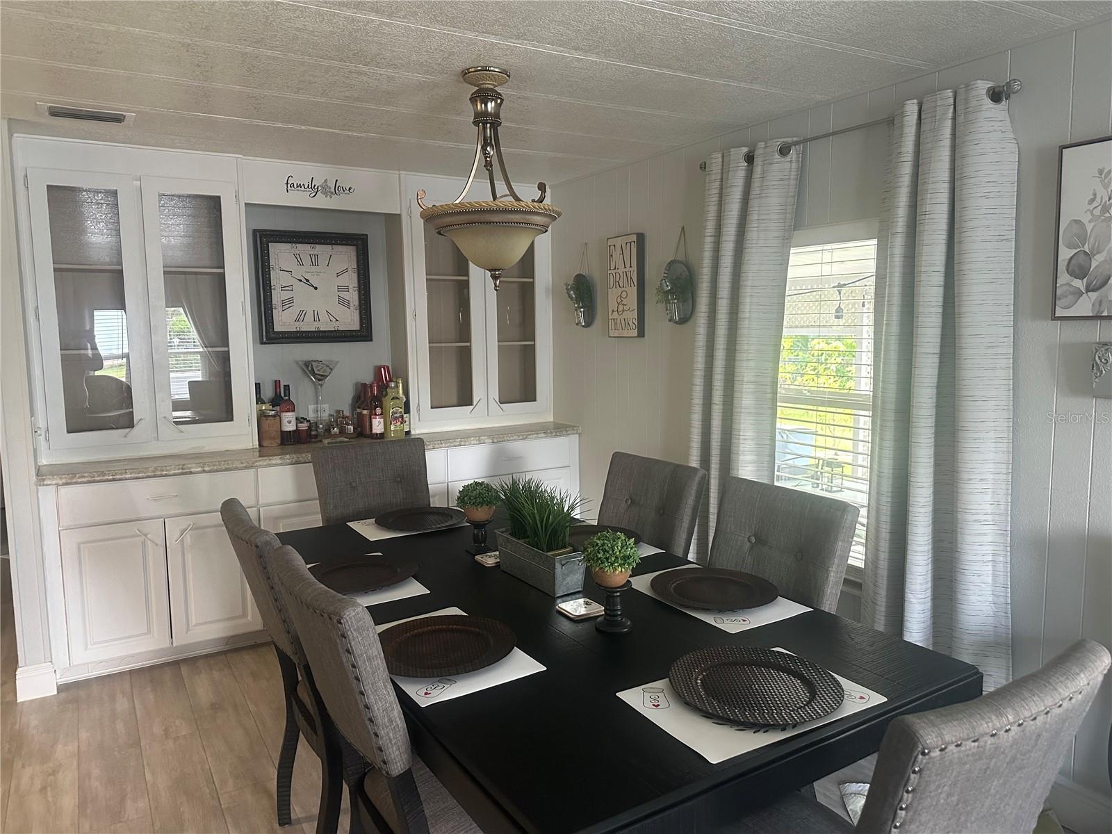 BANBURY VILLAGE CONDO - Residential