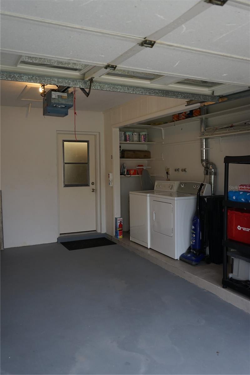 ACREAGE & UNREC - Residential Lease