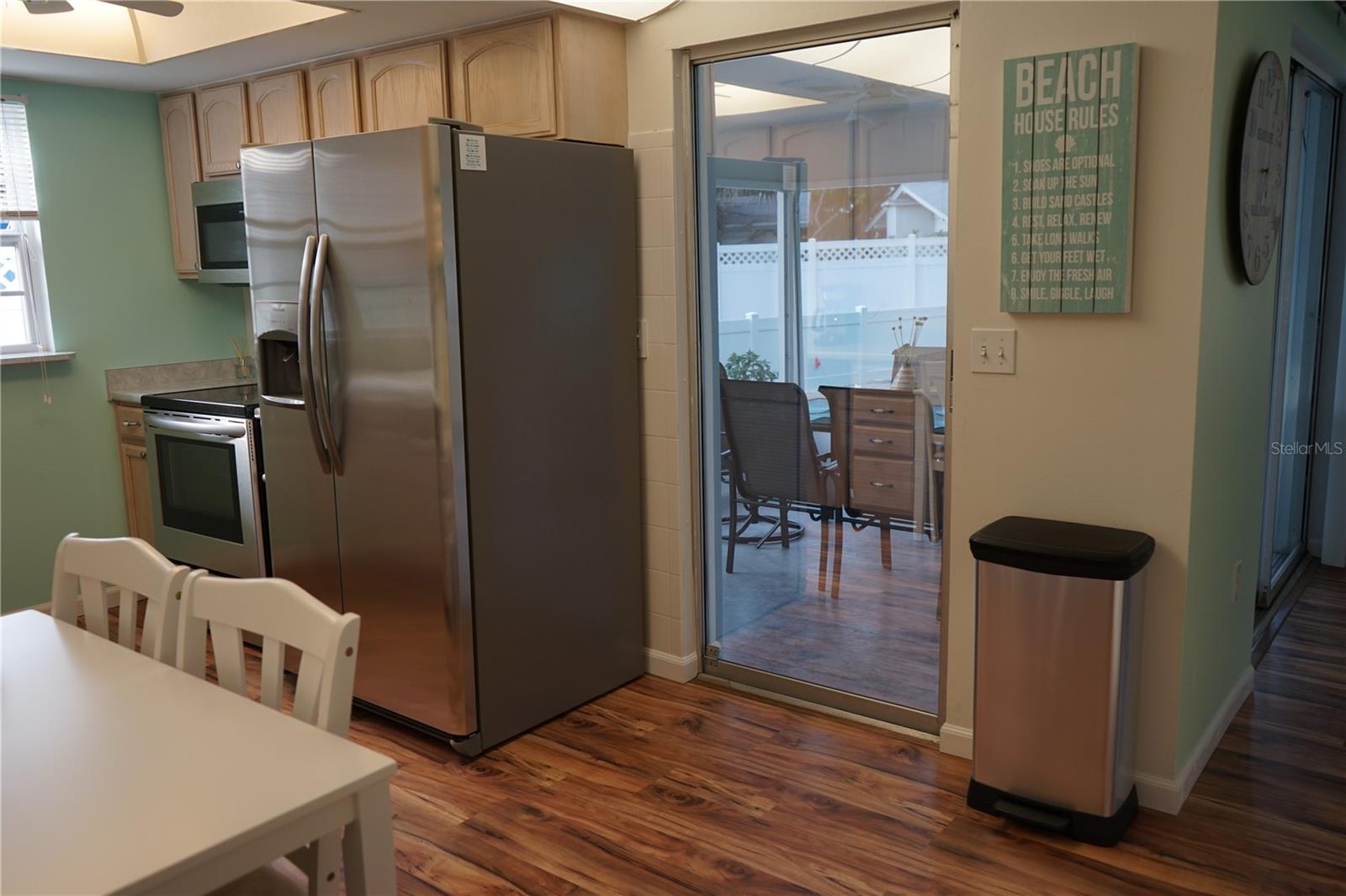 ACREAGE & UNREC - Residential Lease