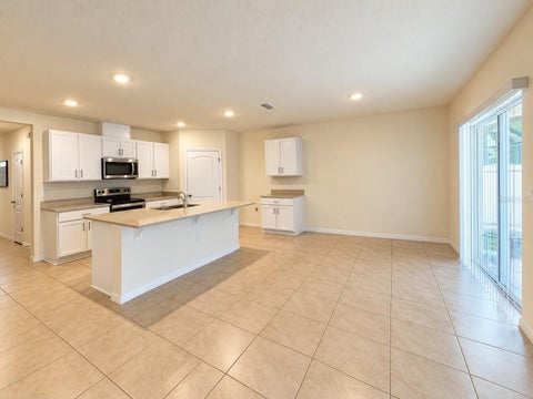 17089 Edgemont Lane, Clermont, FL 34714