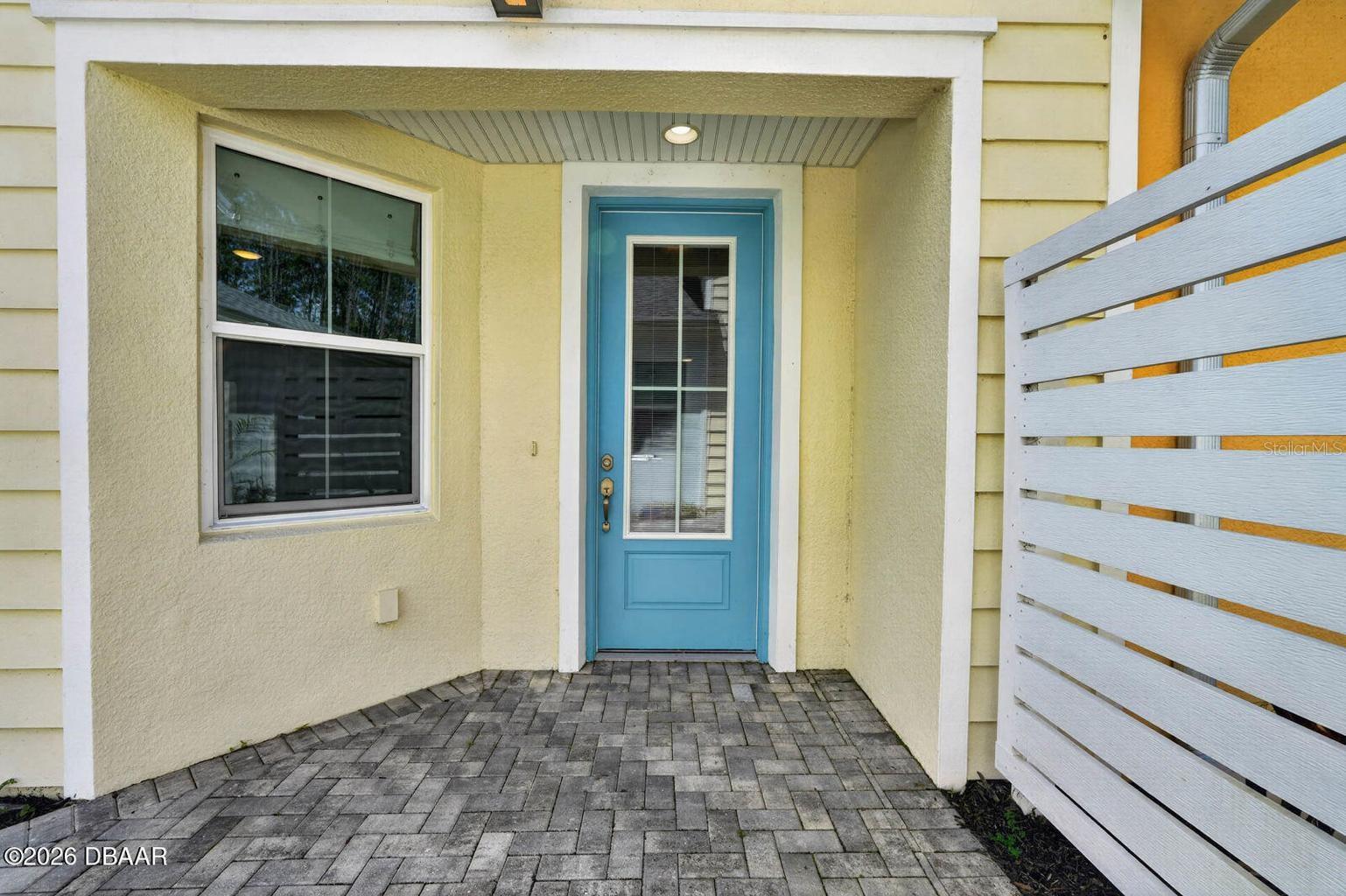 854 MARGARITAVILLE AVENUE