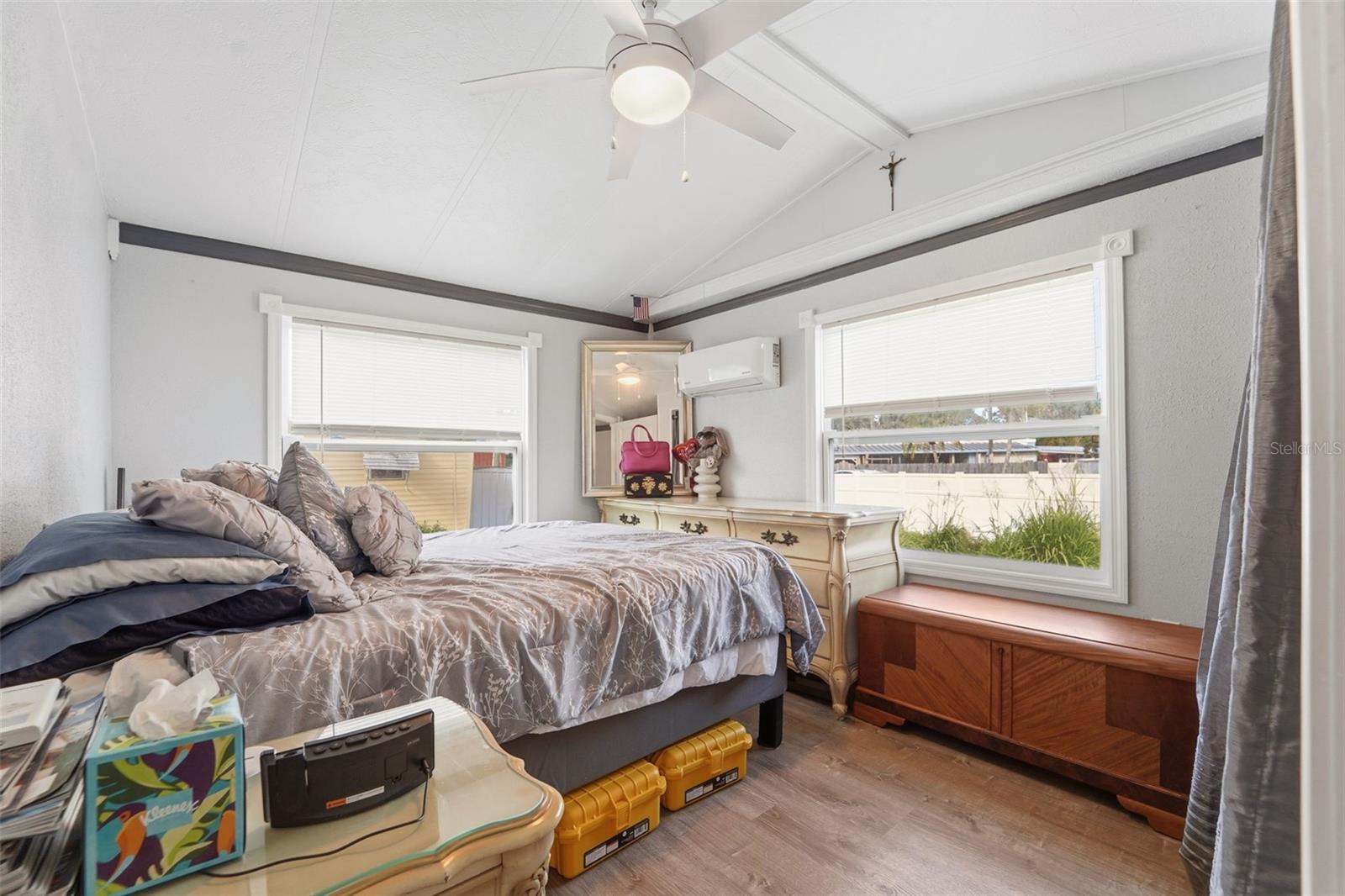 PINE LANE - Residential