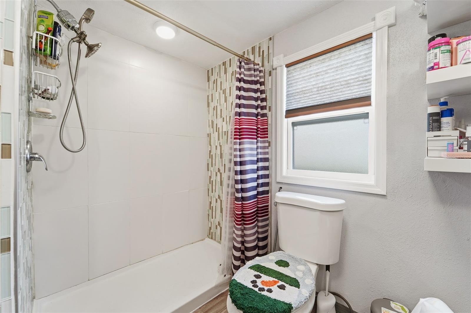 PINE LANE - Residential