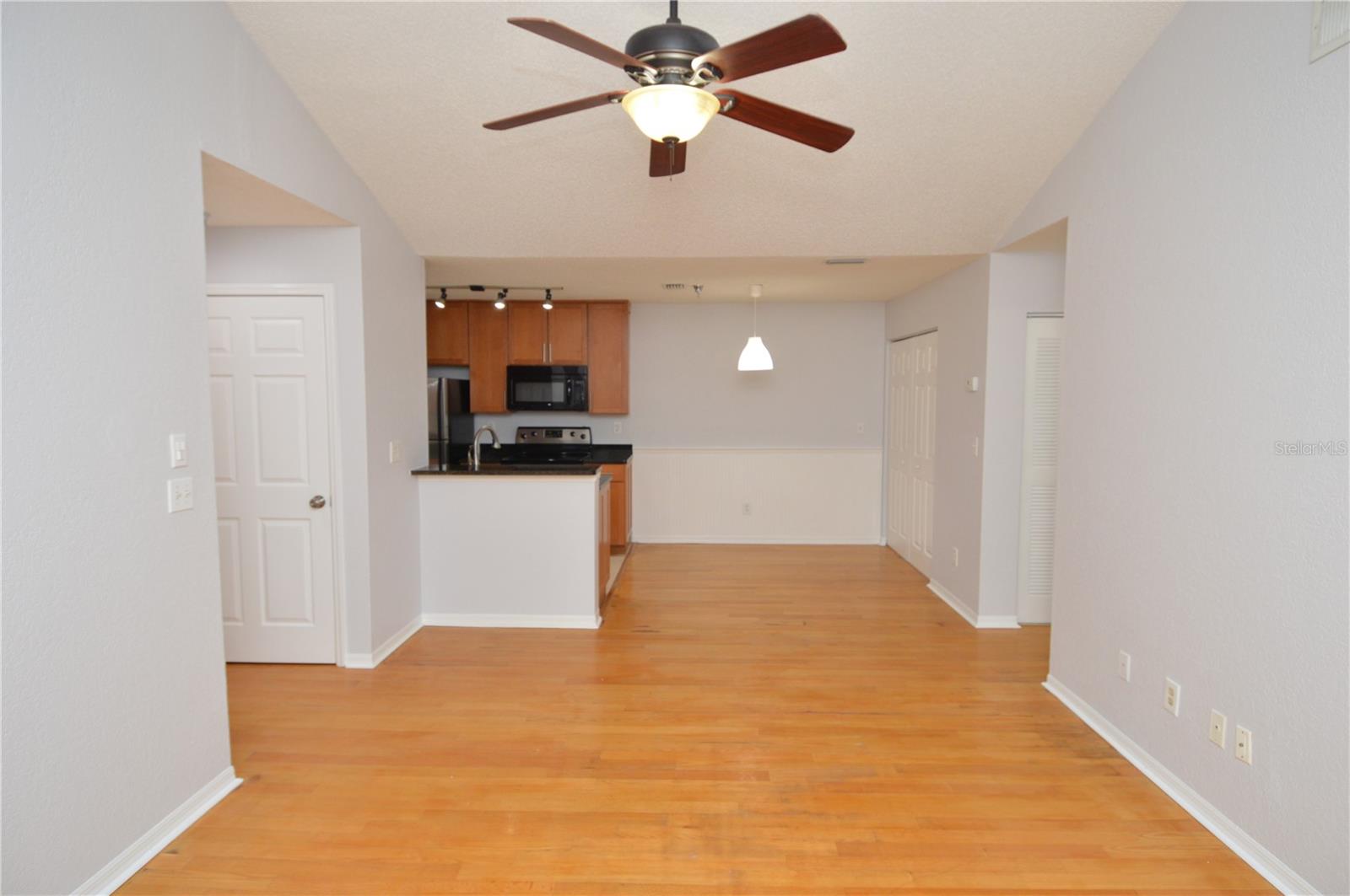 ITOPIA PRIVATE RESIDENCES CONDO - Residential Lease