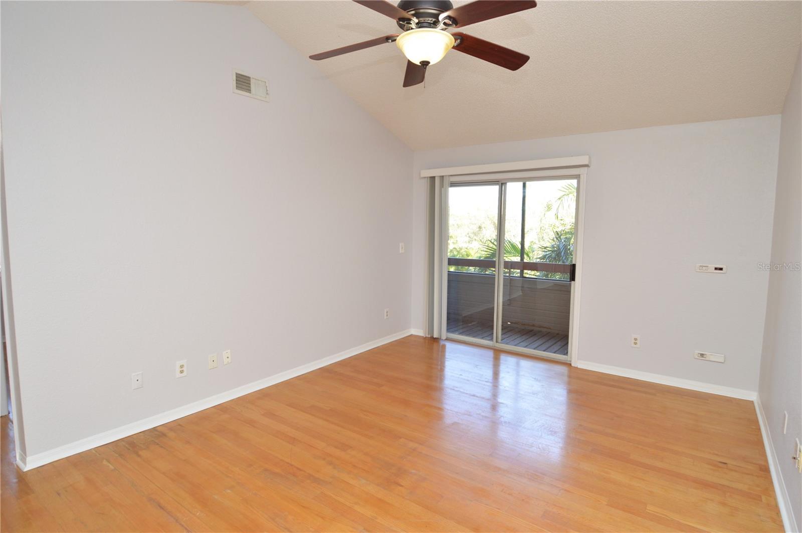 ITOPIA PRIVATE RESIDENCES CONDO - Residential Lease