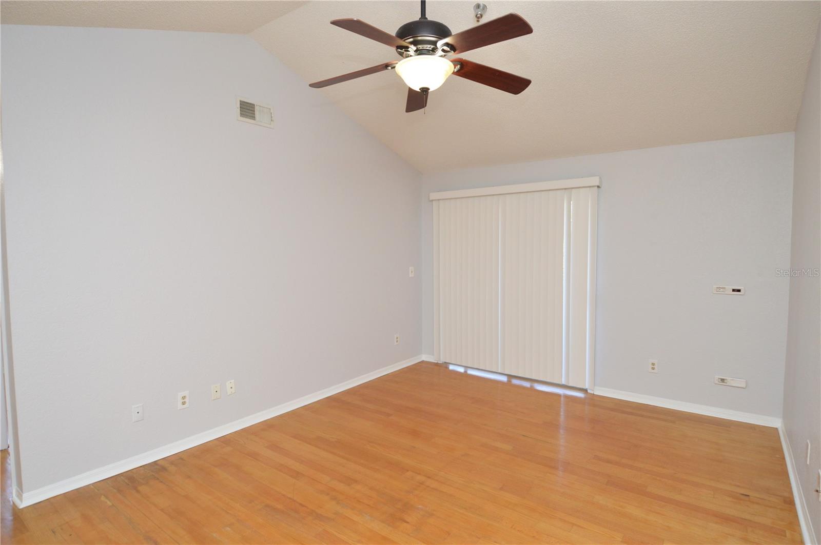 ITOPIA PRIVATE RESIDENCES CONDO - Residential Lease