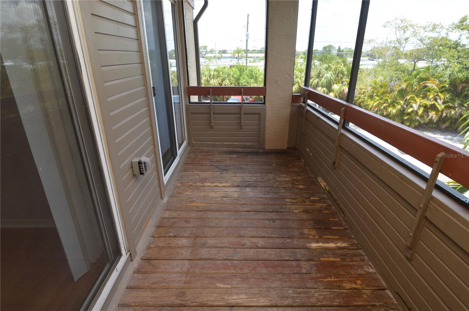 ITOPIA PRIVATE RESIDENCES CONDO - Residential Lease