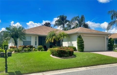 A home in LAKE WALES