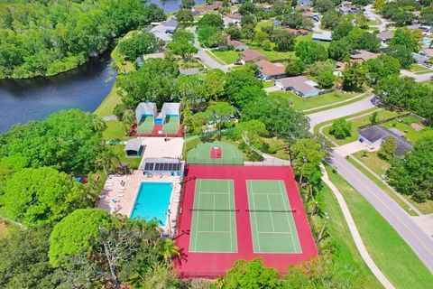 A home in OLDSMAR