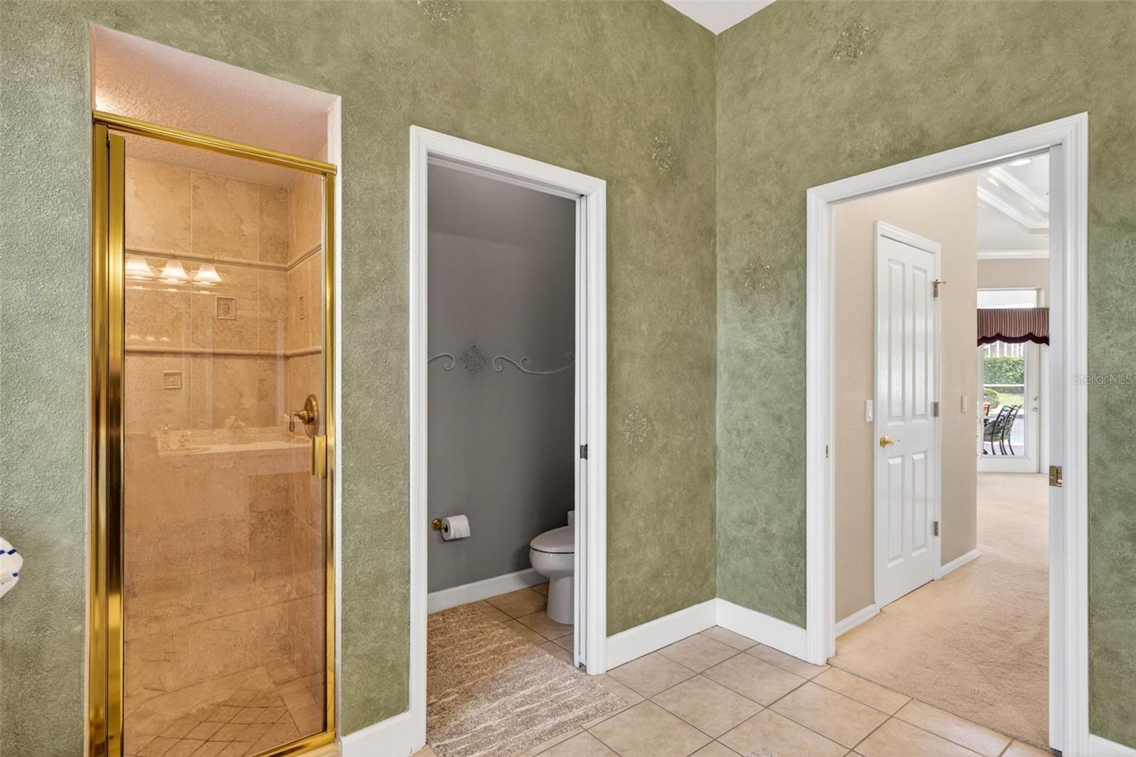 ENCLAVE OF WOODLAND WATERS,THE - Residential