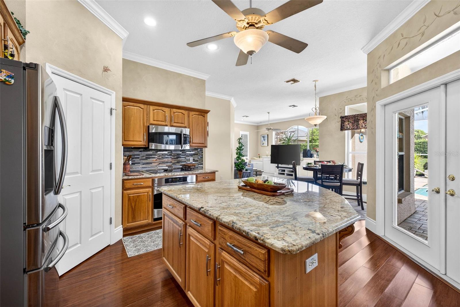 ENCLAVE OF WOODLAND WATERS,THE - Residential