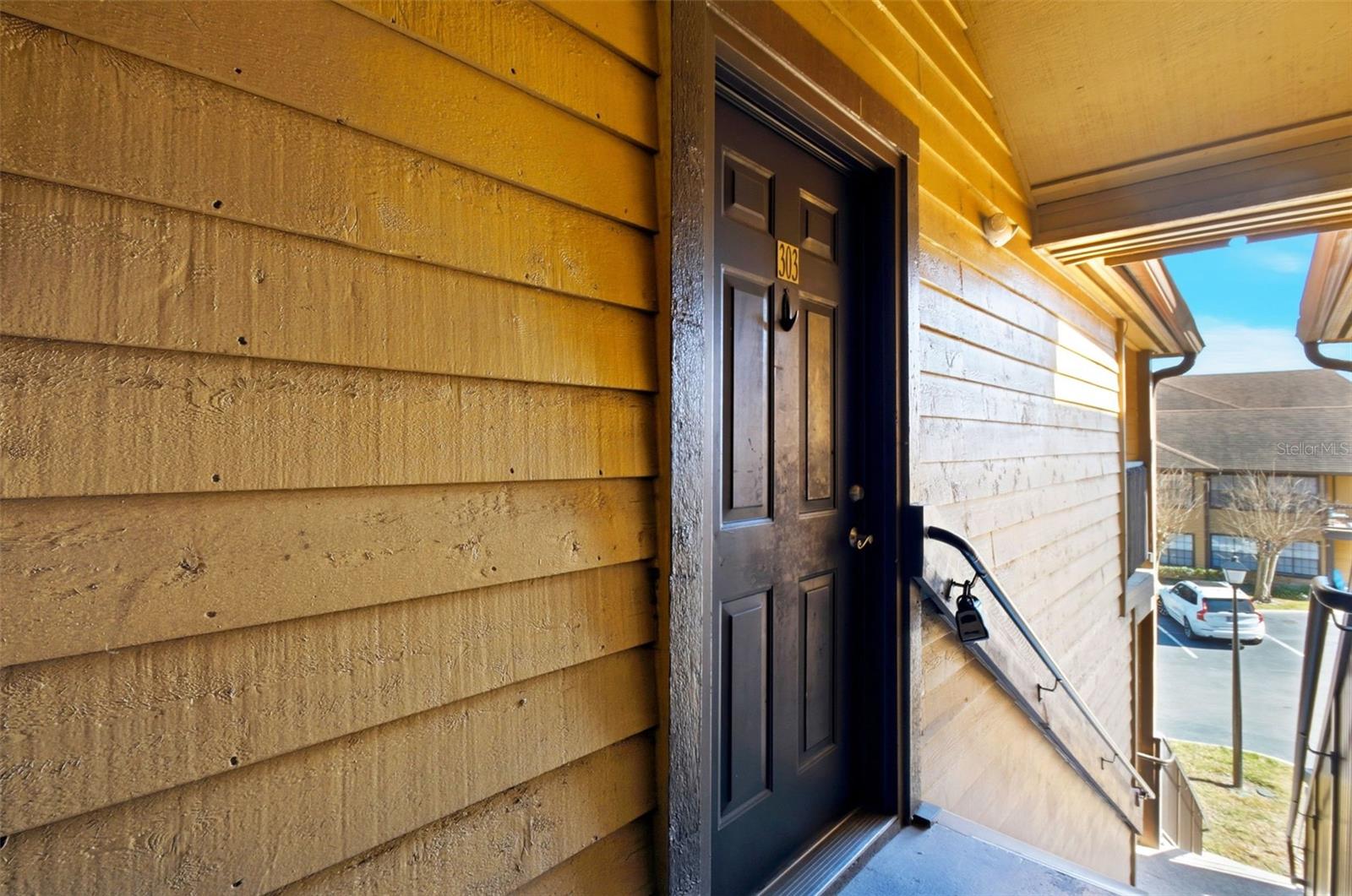 485 FORESTWAY CIRCLE 303