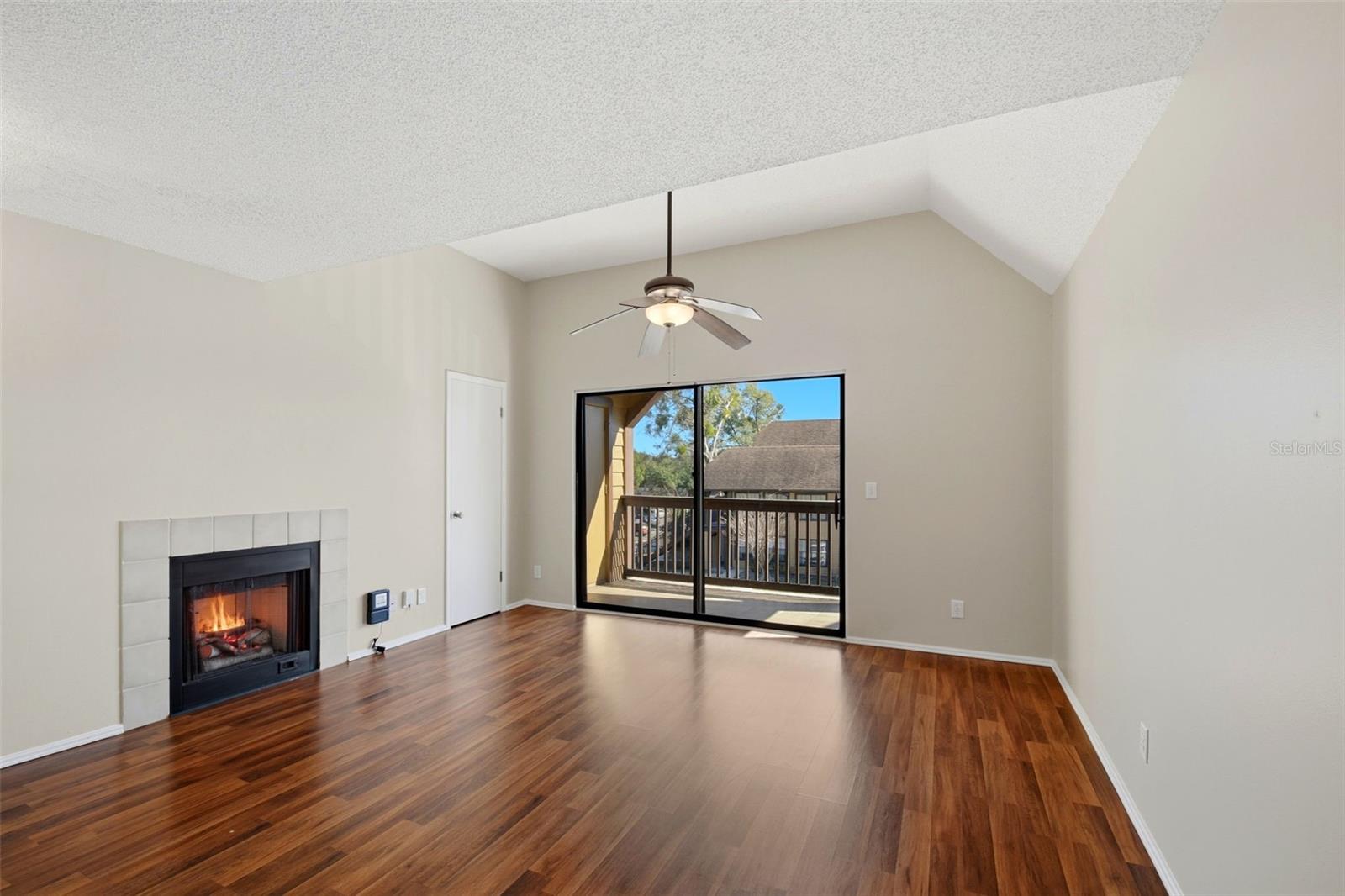 485 FORESTWAY CIRCLE 303